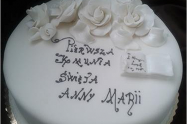 http://www.cakestudio.pl „CAKE STUDIO” przygotuje tort na komunię Twojego Dziecka. Sprawdź szczegóły na stronie http://www.cakestudio.pl lub profilu http://www.facebook/cakestudiowarszawa #tort #ciasta #TortKomunijny #TortNaKomunię