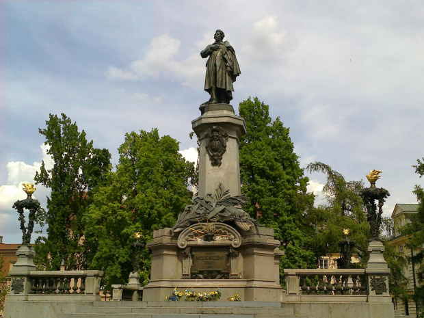 Warszawa - pomnik Mickiewicza #PomnikStatueMonumentSculpture