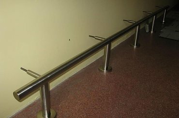 Balustrady, poręcze, wyroby na zamówienie ze stali nierdzewnej #balkonowe #bezpieczne #drewnem #drewno #hartowane #jachtów #murkach #murki #okucia #plazma #pochwyty #profile #rury #schodowe #słupki #szkłem #szkło #wypełnienie #wypełnieniem