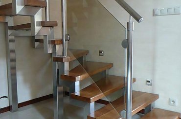Balustrady, poręcze, wyroby na zamówienie ze stali nierdzewnej #balustrady #inox #inwalidów #kwasoodporna #leśna #łomża #niepełnosprawnych #nierdzewka #nierdzewna #podjazdy #poręcze #producent #produkcja #schody #spawacz #spawanie #stal #TIG