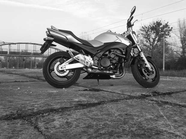 #suzuki #moto #motocykle #naked