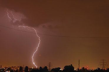 piorun #burza #piorun #WyładowaniaAtmosferyczne #niebo #ZjawiskaAtmosferyczne