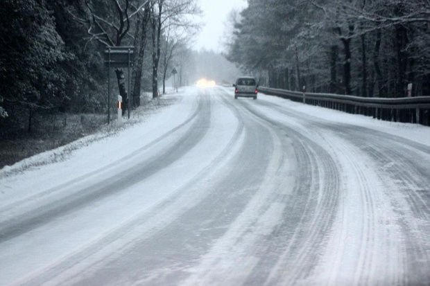 17.03.2014 dzisiejszy poranek o 6 rano z temp. -2, tak wyglądała trasa z Łomży do Białegostoku